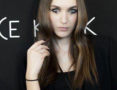 Dice-Kayek-SS2016-121-377x290 Portfolio - Fullscreen Grid Lightbox 