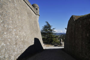 Aout2016-Citadelle-de-Sisteron-552-300x199 la Citadelle de Sisteron;sisteron;citadelle;France;Alpes de Haute Provence;Provence-Côte d'Azur,Jean Errard,Vauban 