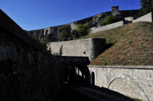 Aout2016-Citadelle-de-Sisteron-559-300x199 la Citadelle de Sisteron;sisteron;citadelle;France;Alpes de Haute Provence;Provence-Côte d'Azur,Jean Errard,Vauban 