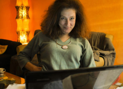 ANNE-DE-COMMINES-PORTRAIT201-400x290 Portfolio - Fullscreen Grid Lightbox 