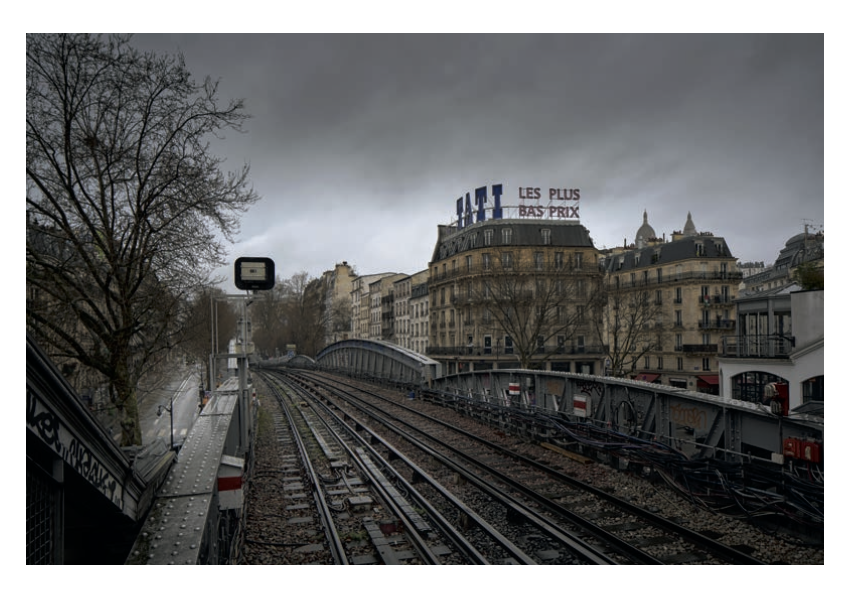 Capture-decran-2025-05-13-a-13.23.34 ET NOUS RESTERONS QUELQUES ABSENTS. ART PHOTOGRAPHIE