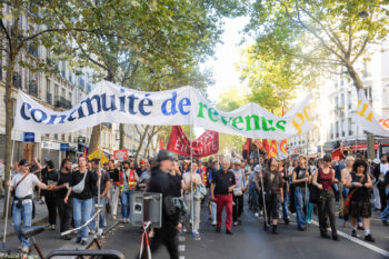 Manifestation-18-Septembre2025-14-350x233 Manifestation 18 Septembre2025-14 