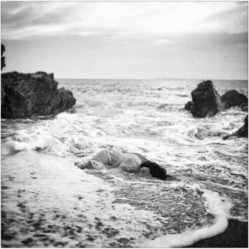 Capture-decran-2025-10-15-a-00.28.45-350x350 HERVÉ BAUDAT, ANGÉLIQUE BOISSIÈRE, CHEZ TAYLOR ART PHOTOGRAPHIE