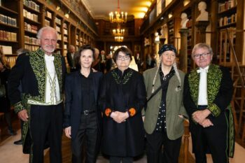 installation-francoise-huguier-credit-edouard-brane-7-x540q80-350x233 OCTOBRE ROUGE PHOTOGRAPHIE 