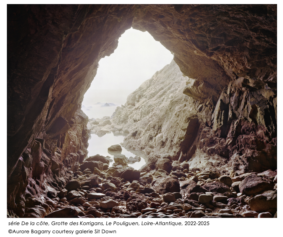 Capture-decran-2025-11-10-a-22.27.53 AURORE BAGARRY chez SIT DOWN ART PHOTOGRAPHIE 