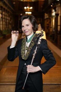 1770225812258-233x350 1770225812258 